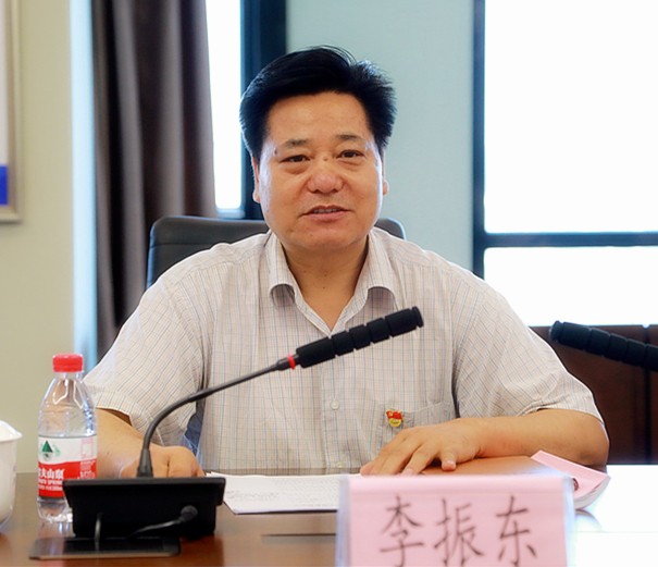 9888拉斯维加斯集团召开向导班子“不忘初心、切记使命”专题民主生涯会